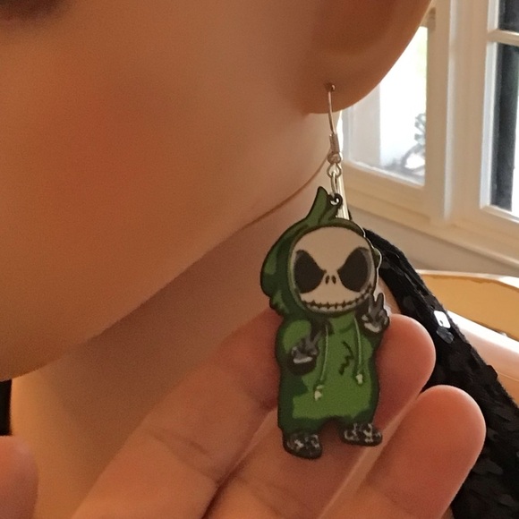 Fashion Womens Grinch Jack Halloween Holiday Costume Swap Dangle Earrings - Picture 4 of 7